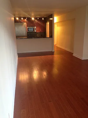 Rented by Aysaac Allen LLC | media 18