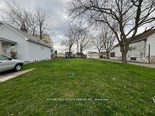 1st image of 4346 3rd Ave