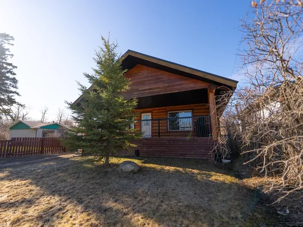 4707 47th Ave, Bruderheim, AB T0B 0S0