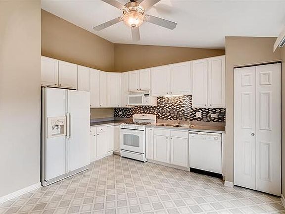 3rd image of 22942 W Judith Dr