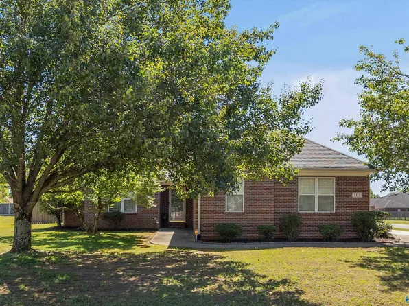 101 N Star Dr, Huntsville, AL 35811