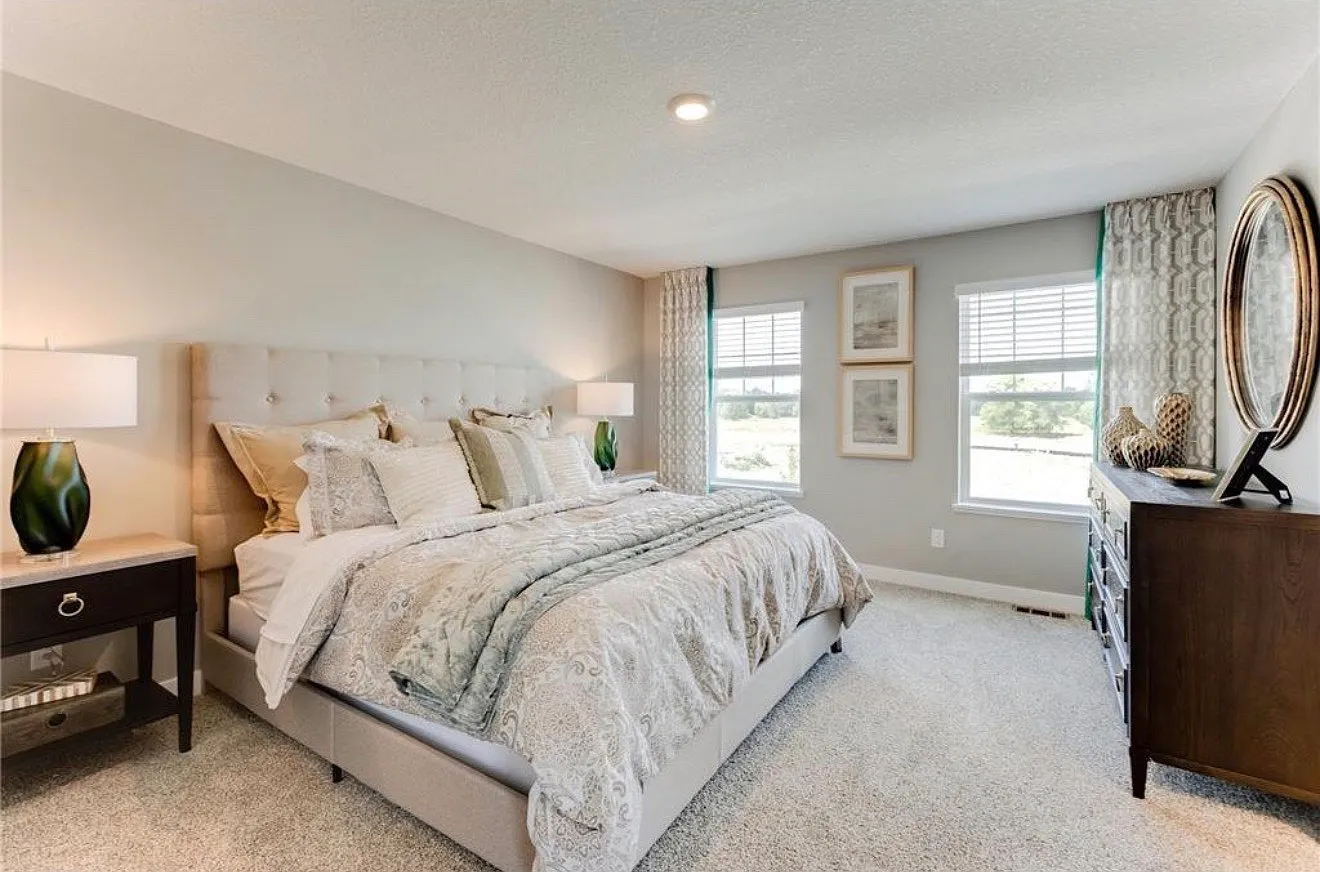 12645 Erskin St NE — Photo 4
