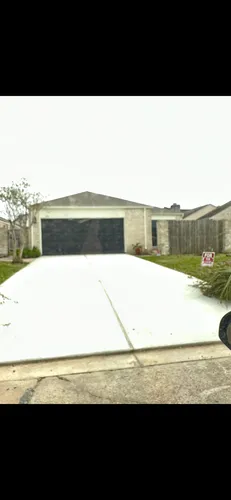 219 Brocket Pl Photo 1