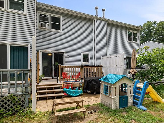 3rd image of 44 Commonwealth Drive #2