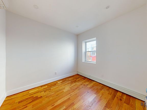 3rd image of 996 Atlantic Ave #2B
