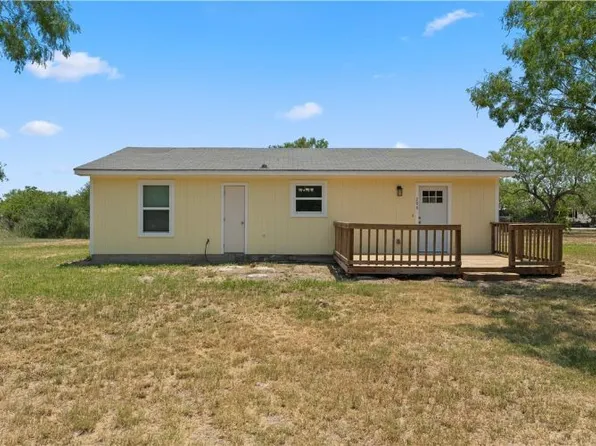 200 Trailblazer Dr, Sandia, TX 78383