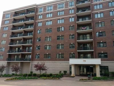 770 Pearson St, Des Plaines, IL, 60016