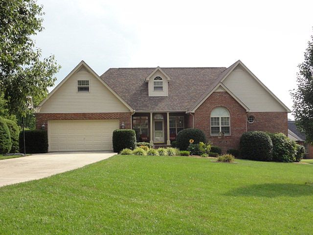 1st image of 1423 N Plantation Dr