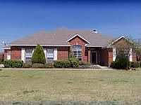 1st image of 1932 Thornberry Dr
