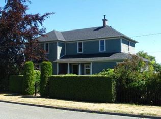 738 W 6th St, Port Angeles, WA 98363