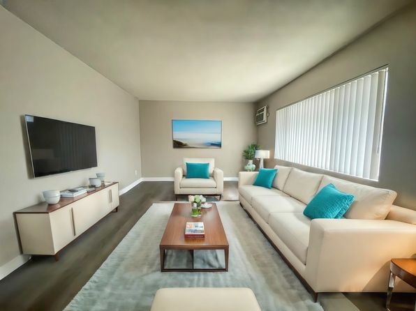 150 E Alvarado St APT 17