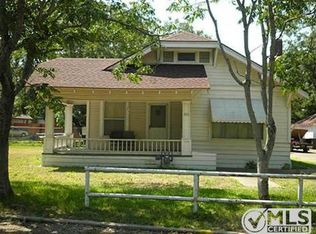 300 E Travis St, Italy, TX 76651