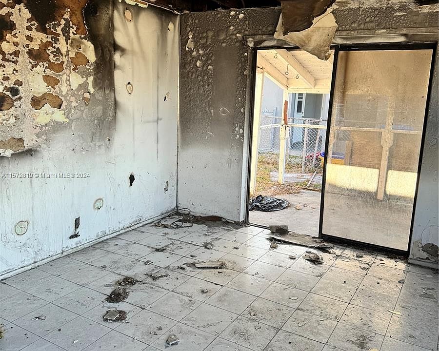 2nd image of 1310 W 1st St