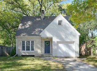 4126 Nakoma Rd, Madison, WI 53711