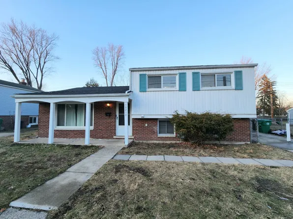 30430 John Hauk St, Garden City, MI 48135