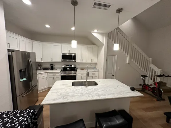 7374 NW 47th Way, Gainesville, FL 32653