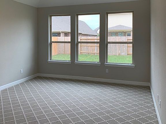 11721 Desert Bluff