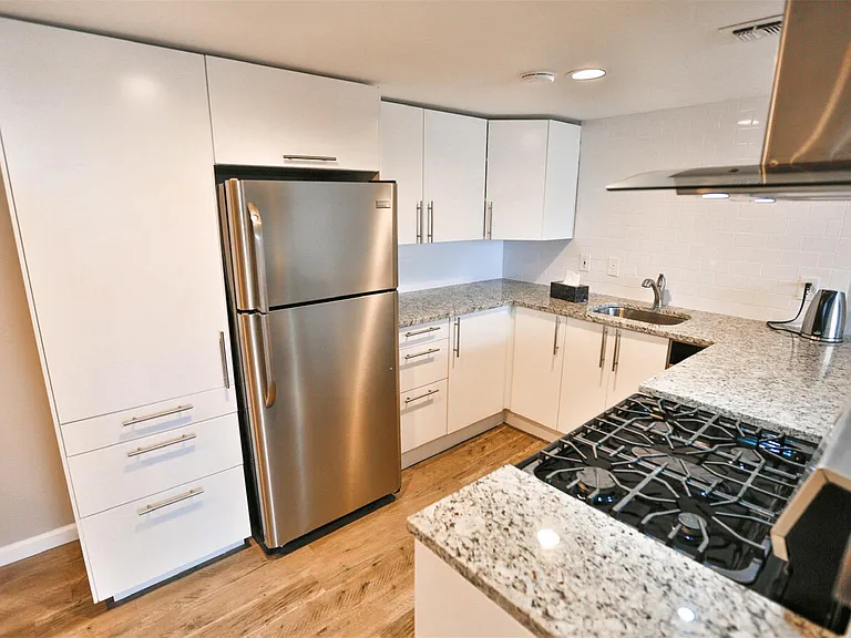 1800 Lavaca St #A-608 — Photo 9