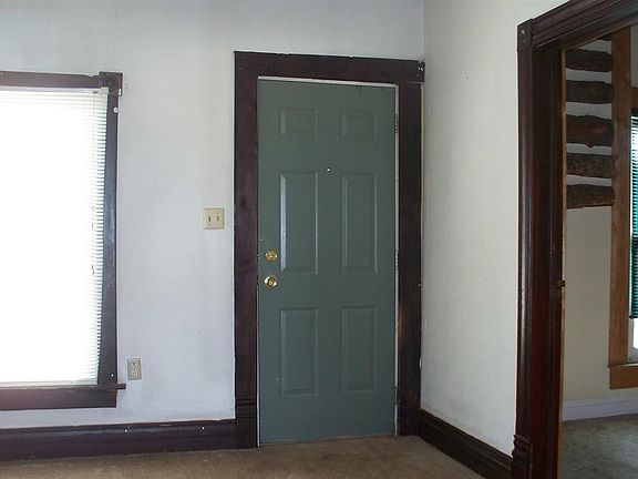 2nd image of 321 E 2nd St