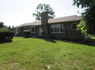 435 Old Store Rd, Madisonville, TN 37354