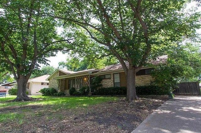 1st image of 2122 Morningside Dr