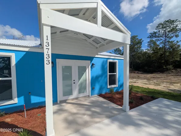 13733 Windsor Ave, Youngstown, FL 32466