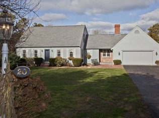 20 Packet Dr, Dennis, MA 02638