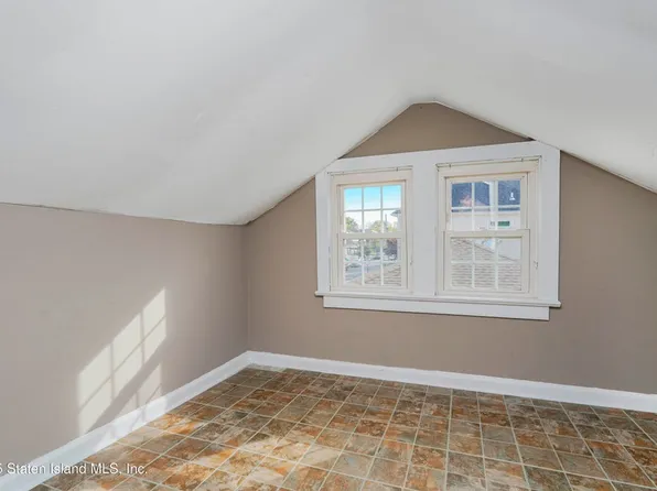 111 David Street image 29 of 38