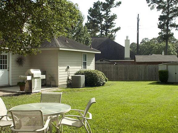 3rd image of 12726 Brightwood Dr