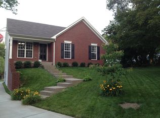 6710 Sumac Ln, Crestwood, KY 40014