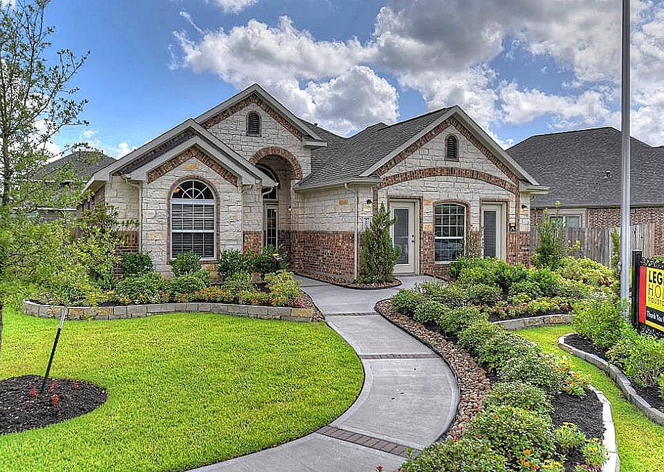 1st image of 21271 Auburn Fields Dr