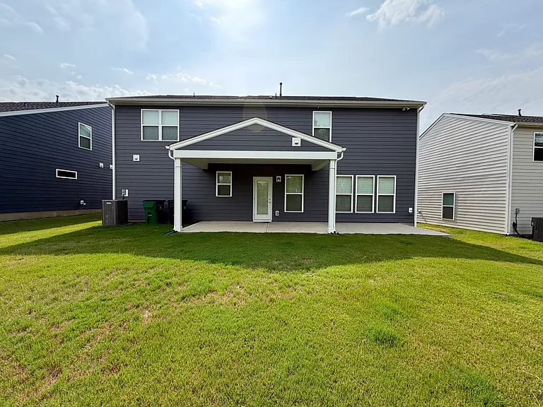 11212 Glasden Rd — Photo 43