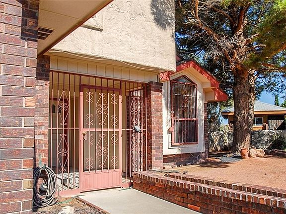 3rd image of 11301 Crater Lake Ave
