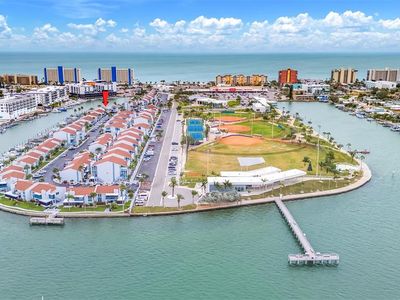 175 Medallion Blvd APT A, Madeira Beach, FL, 33708