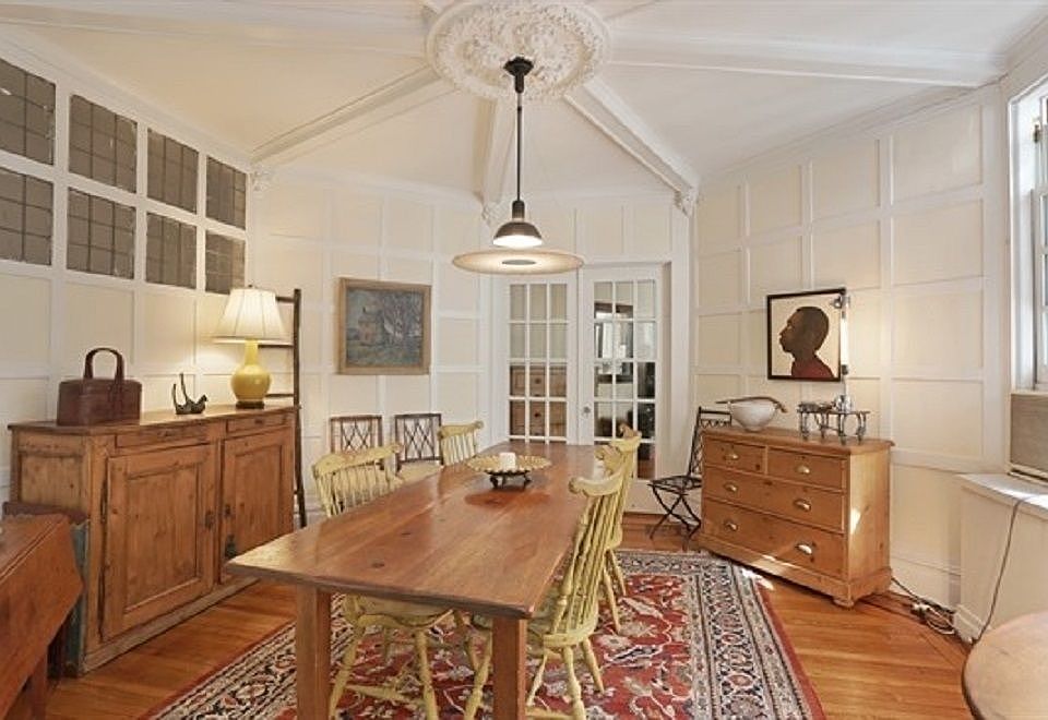 1st image of 527 Cathedral Pkwy #43