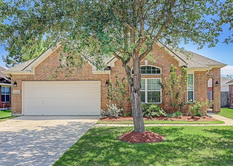1st image of 2611 White Ibis Ct