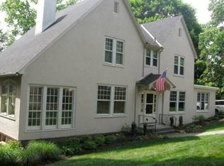 2203 Chestnut St, Harrisburg, PA 17104