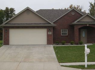 5812 Freeport Way, Columbia, MO 65201