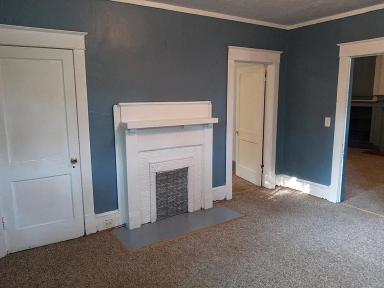 29 Harvey St NE #A — Photo 8