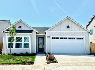 5822 E Truman Ave, Fresno, CA 93727
