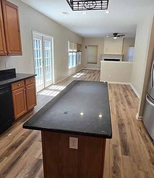 174 Ennisbrook Dr SE — Photo 49