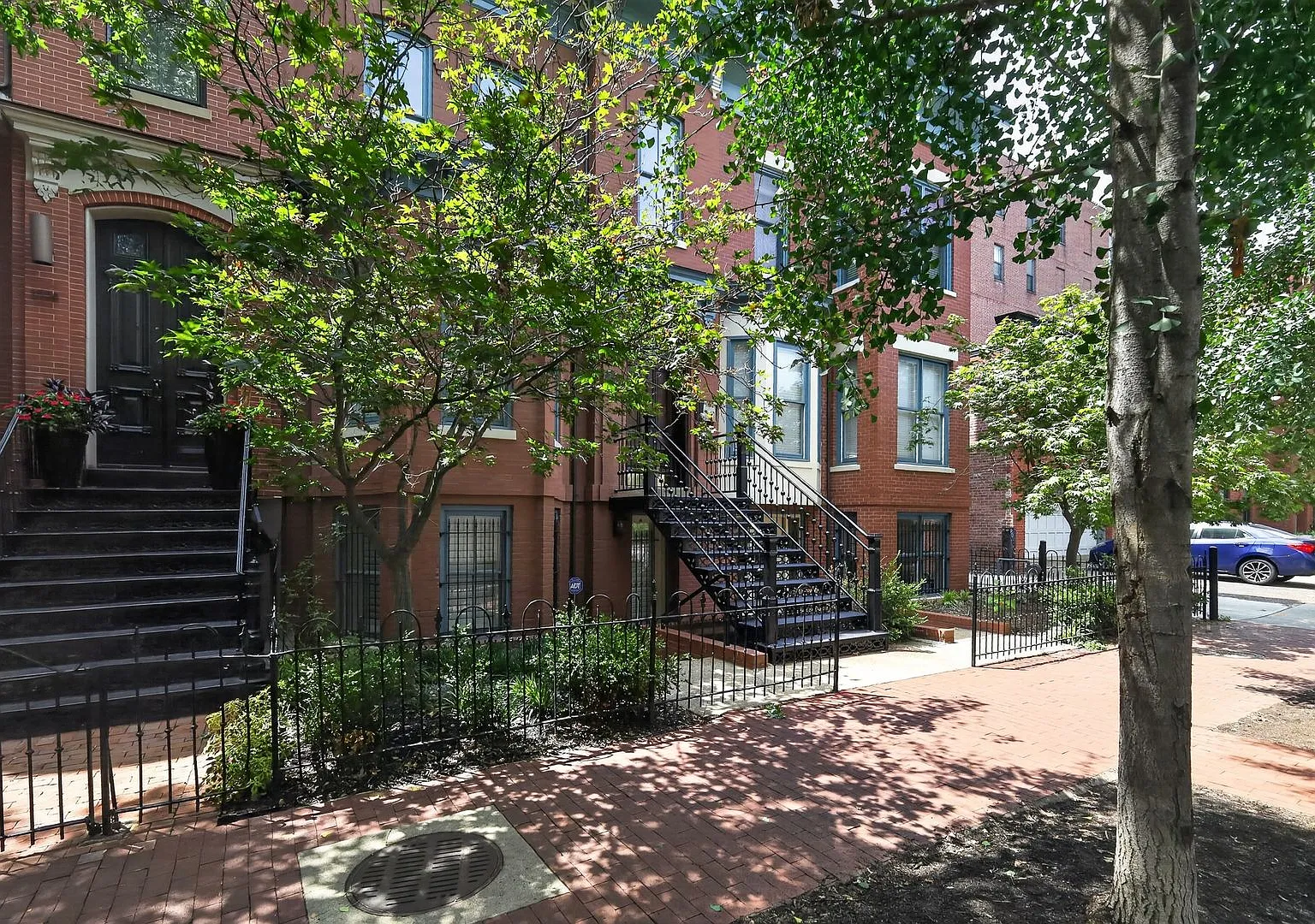 Beautiful 1 bed, 1.5 bath condo near Logan Circle — Photo 2