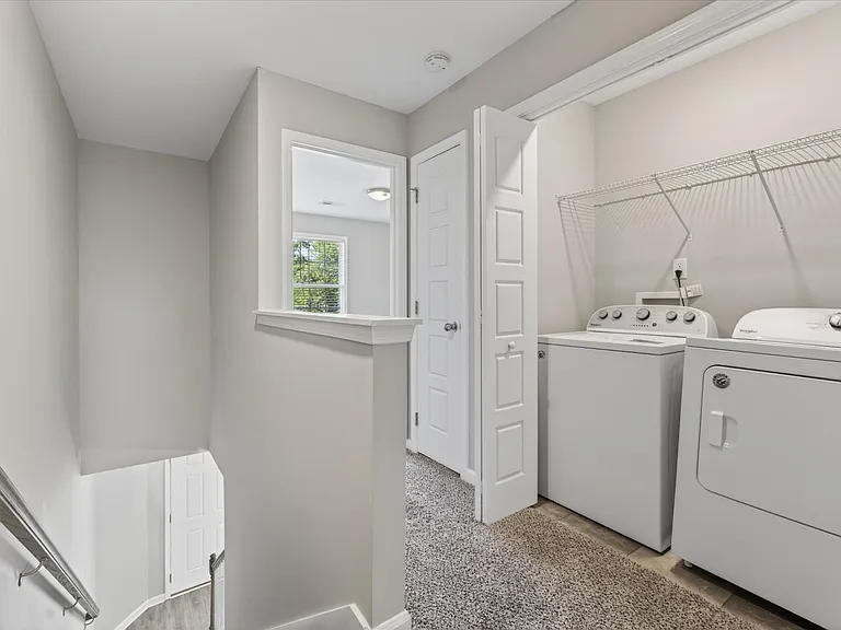 645 Stowe Ct #C — Photo 24