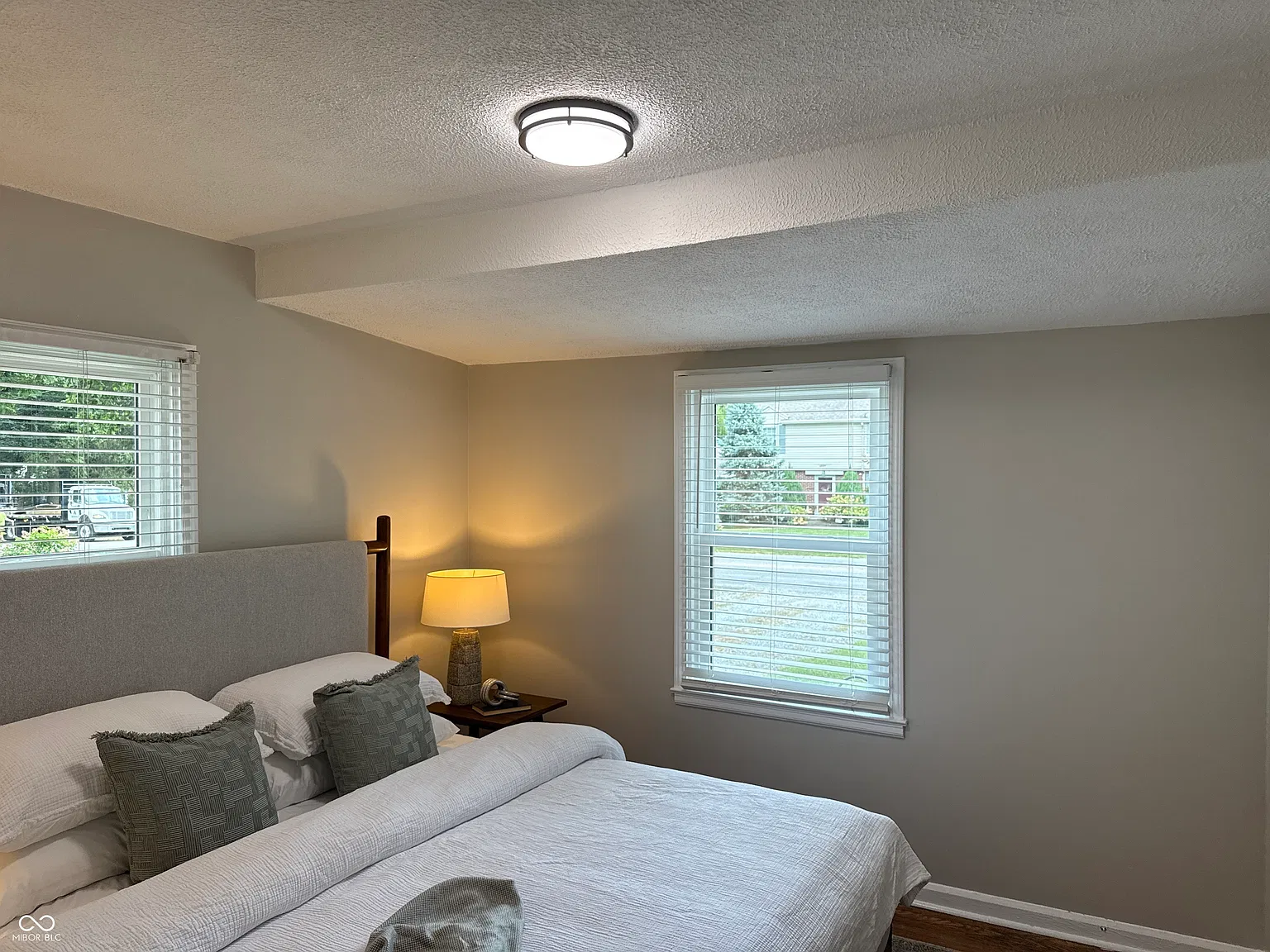 2 bed, 1781 sqft, $2,000 — Photo 4