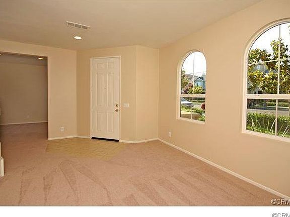 5th image of 8075 Garden Park St
