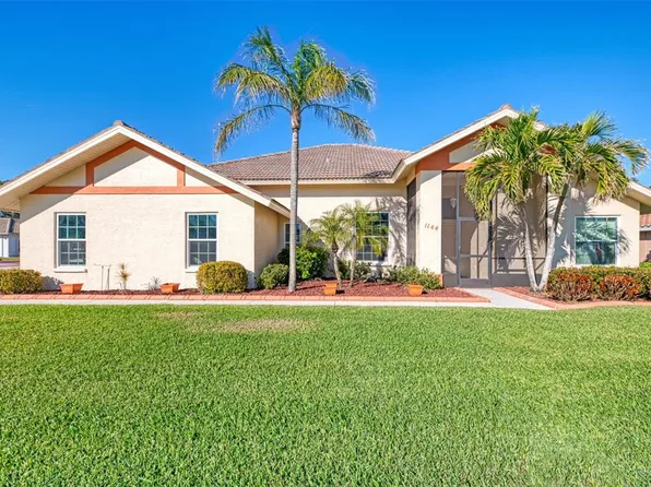 1144 Hoover St, Nokomis, FL 34275