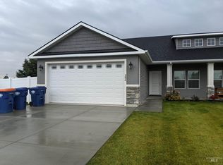 292-294 Joellen Dr, Twin Falls, ID 83301