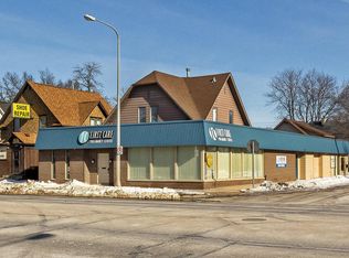 902 N Broadway, Rochester, MN 55906