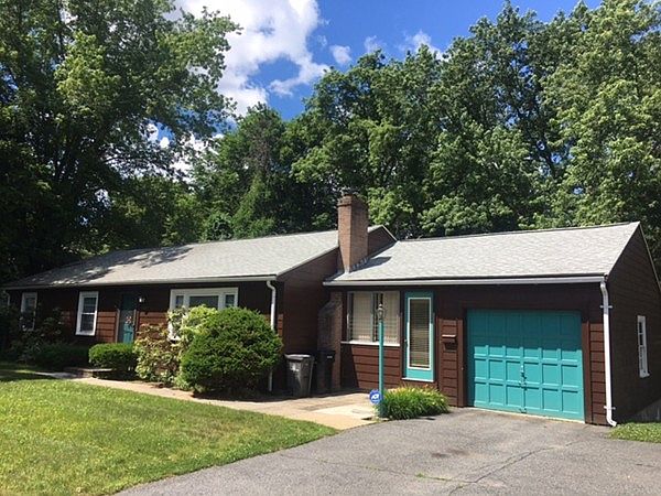 1st image of 484 Edgell Rd