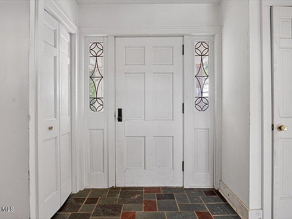 3rd image of 263 Stillwater Bridge Road